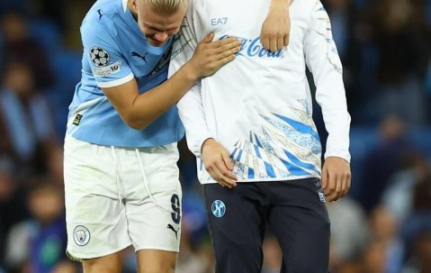 南宫体育-包含哈兰德在加拿大队比赛中比分优势明显，出色防守引发热议！的词条