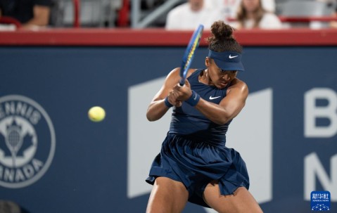 南宫体育-大坂直美爆冷击败塞尔维亚队，突破纪录引爆全场！的简单介绍